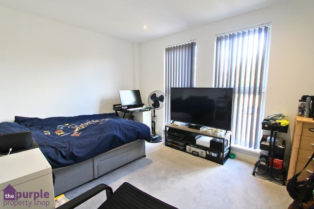 Flat for sale in Swallowfield, Chorley New Road, Horwich, Bolton
