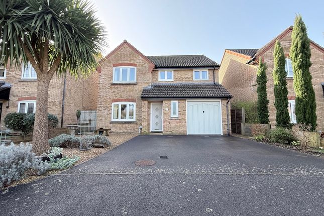 4-bed house on 14, The Oaks, Bognor Regis, £500,000