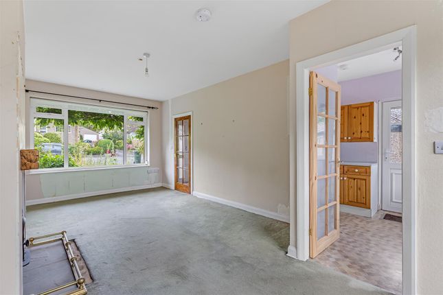 9, Springfield Avenue, Ilkley photo 4