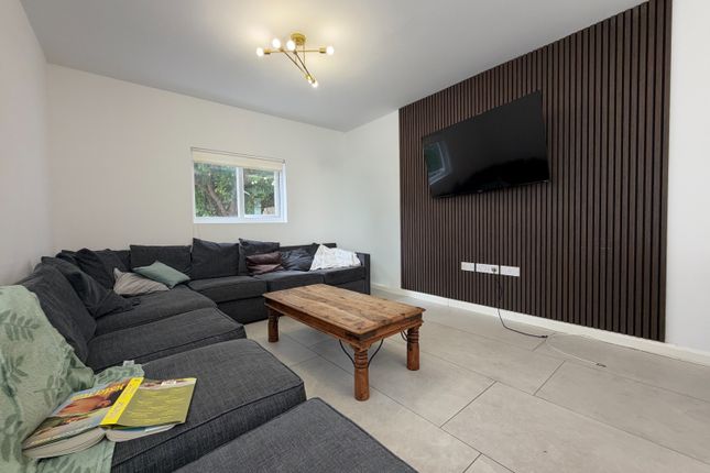37, May Street, Cardiff photo 4