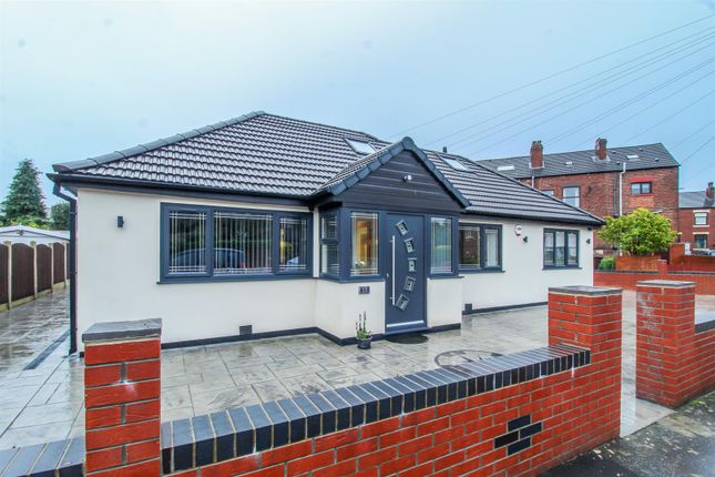 Thumbnail Detached bungalow for sale in Oakland Road, Wakefield