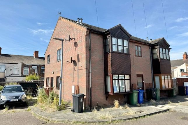 Thumbnail Flat for sale in Sidney Way, Cleethorpes