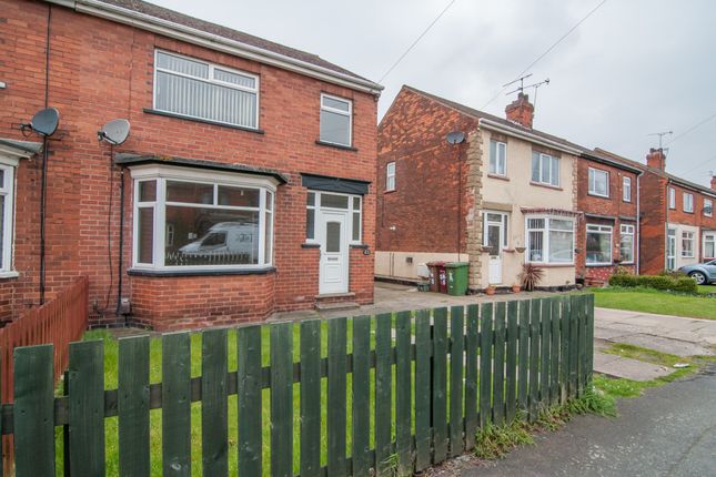 Thumbnail Semi-detached house to rent in Lodge Road, Scunthorpe