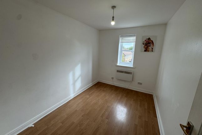 2 Hodson Place, Enfield photo 4