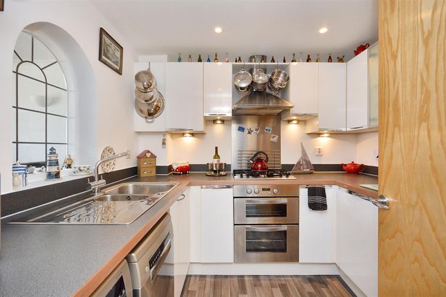 12, Anguilla Close, Eastbourne photo 4