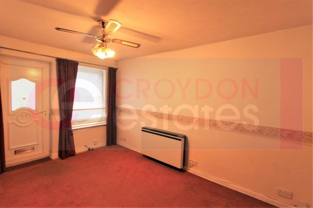 Terraced house to rent in Epsom Road, Croydon