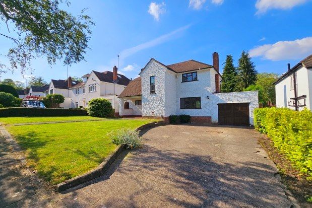 Detached house to rent in Yester Road, Chislehurst
