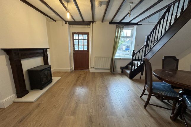 Cottage to rent in Post Office Terrace, Newport