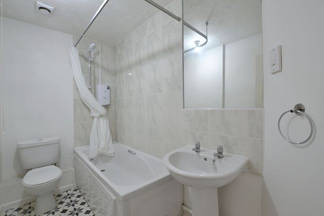 9 Alexandra Mews, Malvern photo 4