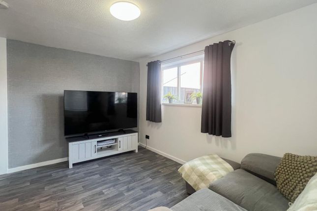 17, Greville Road, Hull photo 4