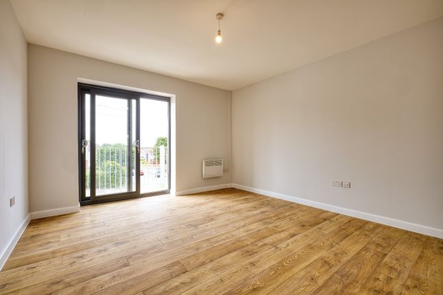Flat 4, 5-7, Allenby Road, Kent photo 5