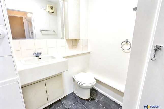 1 Maltby Drive, Enfield photo 3