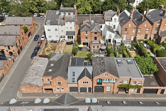 House & Coach House, 8 Beauchamp Avenue, Leamington Spa photo 3
