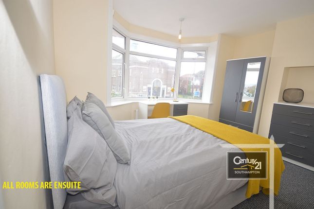 Burgess Road, SOUTHAMPTON photo 3