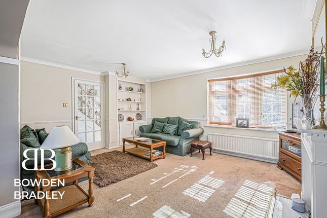 6 Ely Place, Woodford Green photo 4
