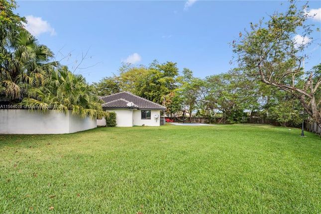 Property for sale in 9708 Sw 108th Ter, Miami, Florida, 33176, United States Of America