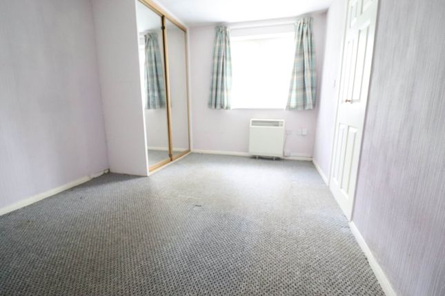 5, Raylen, High Wycombe photo 5