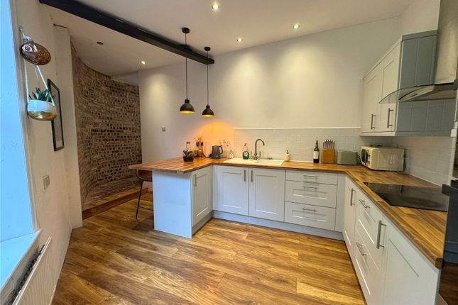 7, Parramatta Street, Rossendale photo 4