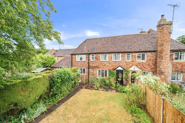 2-bed house on Oak Cottage, Church Walk, Headcorn, £290,000