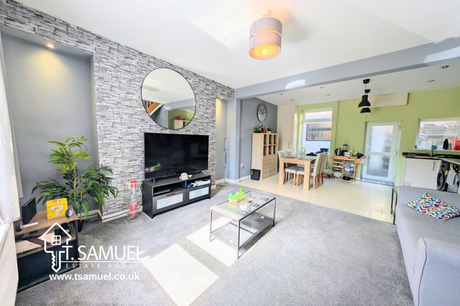 40 Cardiff Road, Mountain Ash photo 2