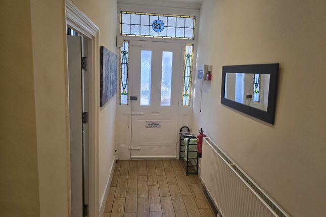 18, Warren Road, Leyton photo 5