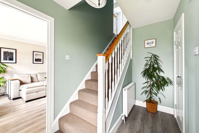 1 Stewart Walk, Alford photo 3