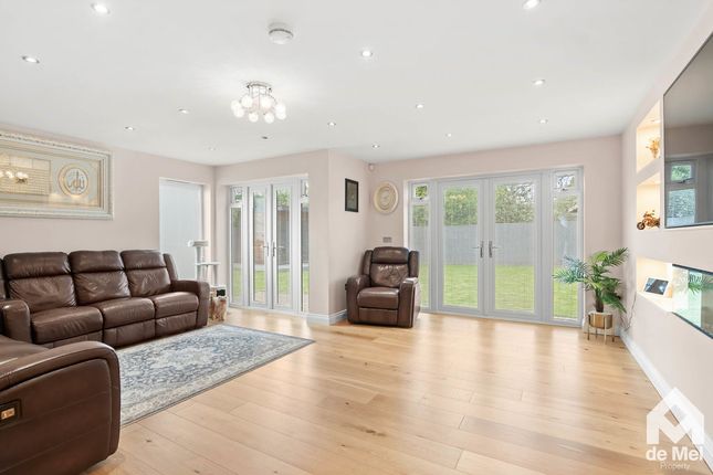 153a Vineyard Lane, Gloucester Road, Cheltenham photo 3