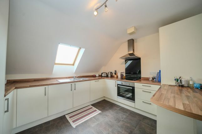 Flat 5, 49A Cabbell Road, Cromer photo 4