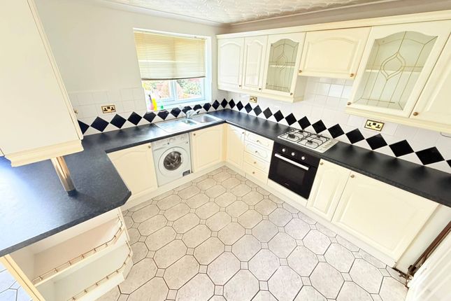 33 Grange Road, Dudley photo 5