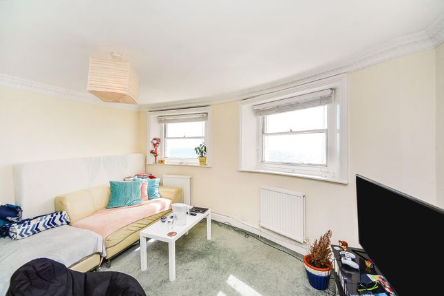 Flat to rent in The Albemarle, Marine Parade, Brighton