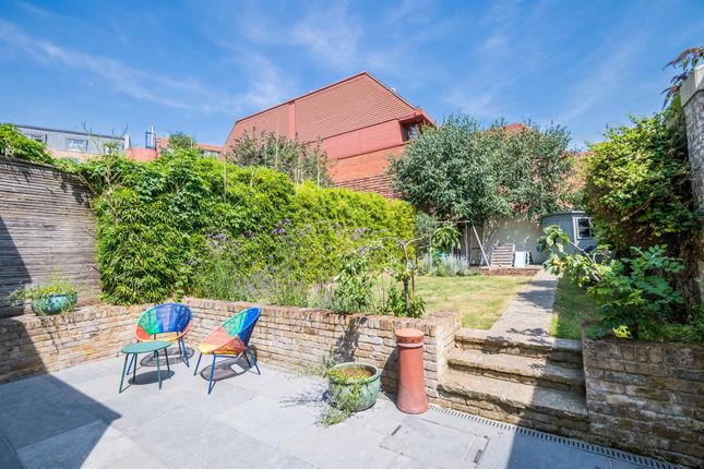 1, Glengall Road, London photo 4