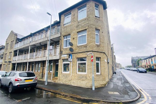 Thumbnail Flat for sale in Chain Street, Bradford, West Yorkshire