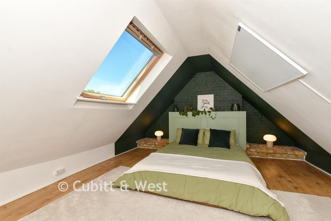 Upper Mortimer House, Ockley Road, Dorking photo 3