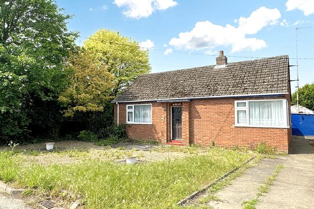 Thumbnail Detached bungalow for sale in Lowgate, Fleet, Holbeach, Spalding