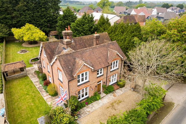 Thumbnail Detached house for sale in Maidstone Road, Sutton Valence, Maidstone