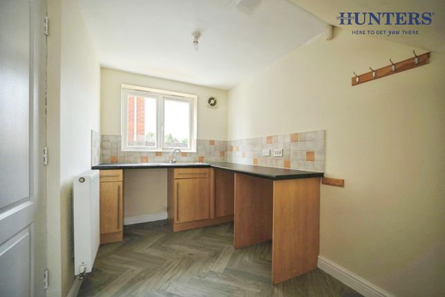 53, Eaton Drive, Rugeley photo 3
