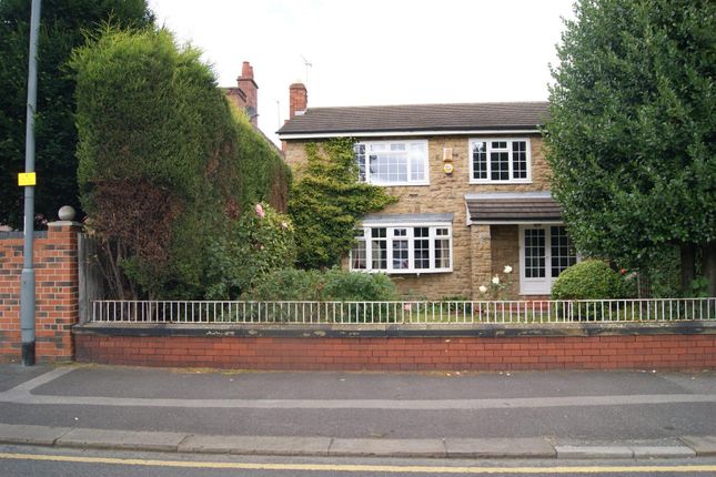 4 bed detached house to rent in Eastmoor Road, Wakefield WF1