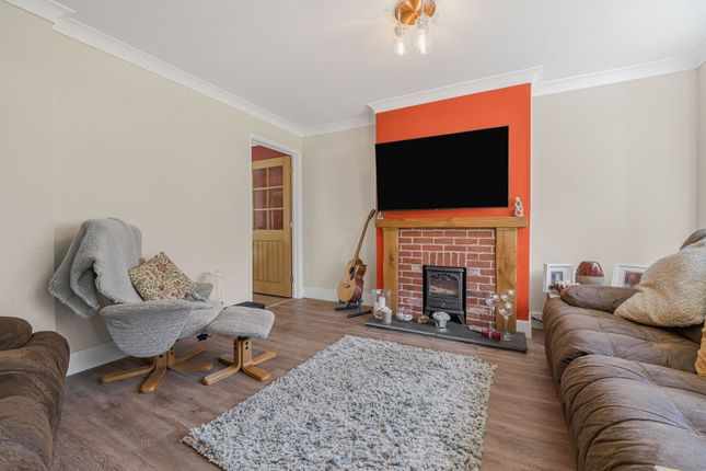 Aberfawr Terrace, Caerphilly photo 4