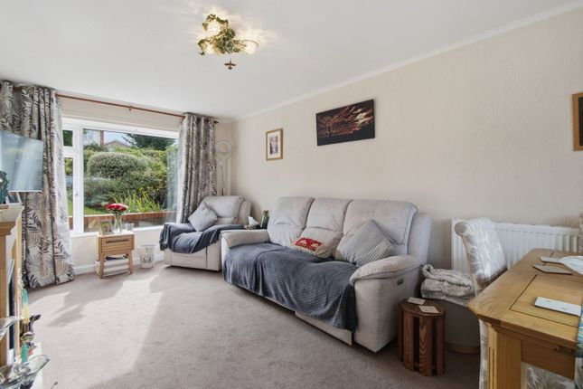 6, Warren Drive, Ledbury photo 4