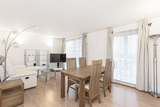 Flat for sale in Artillery Mansions, 75 Victoria Street, Westminster, London