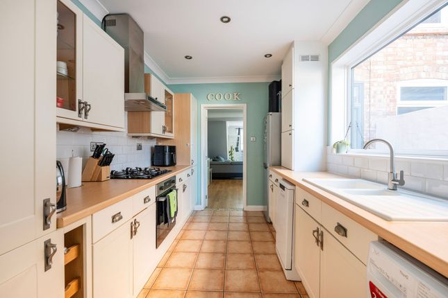 50 Walpole Road, Great Yarmouth photo 4