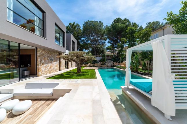 Villa for sale in Santa Ponsa, 07180, Spain