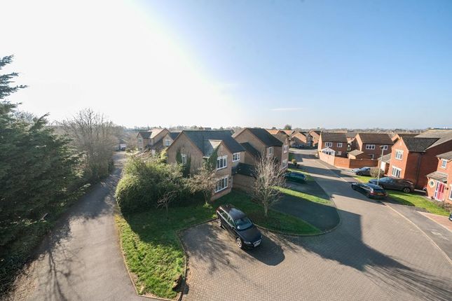 4-bed house on 32 LILY CLOSE, Lily Close, Bicester, Bicester, £500,000