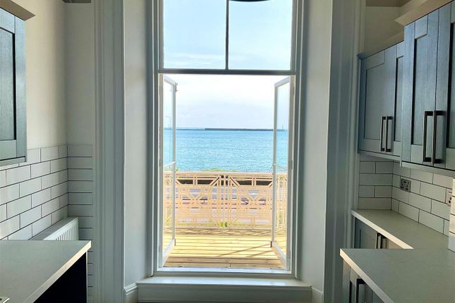 Flat for sale in East Cliff, Dover