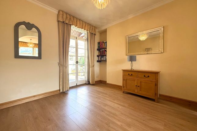 14 Granville Terrace, Mountain Ash photo 4