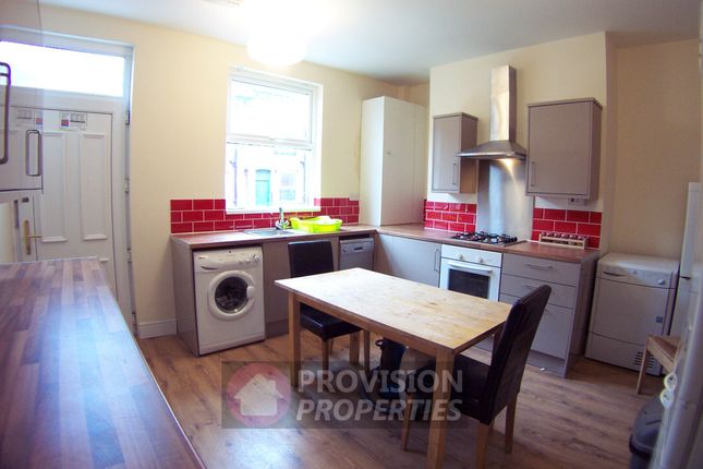 Thumbnail Terraced house to rent in Hessle Place, Hyde Park, Leeds