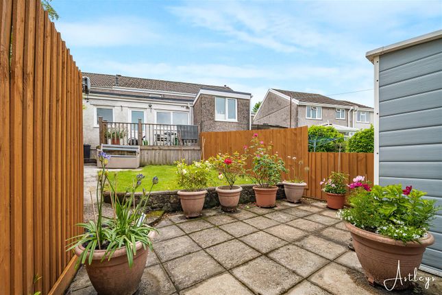 16, Waunarlwydd Road, Swansea photo 4
