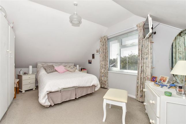 Property for sale in Harmsworth Gardens, Broadstairs, Kent