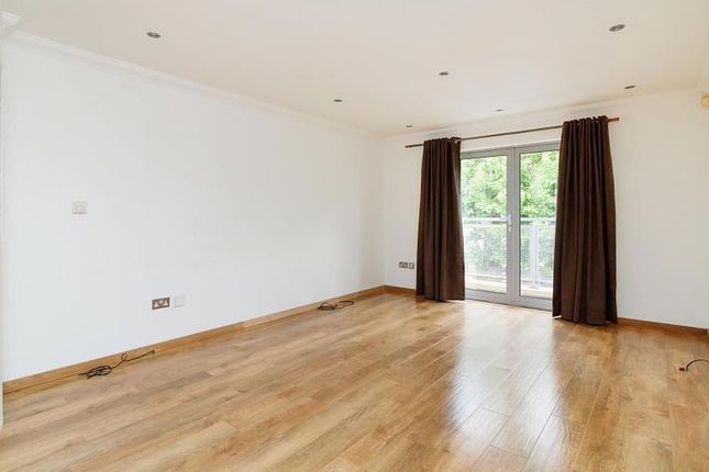 Flat to rent in Orchard Close, Orchard Street, Maidstone