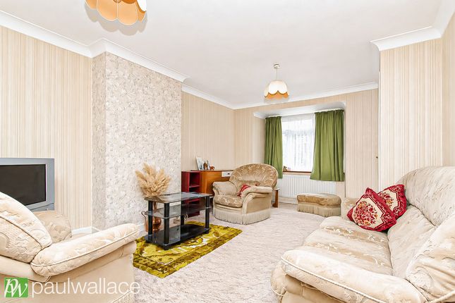 141, Trinity Road, Hertford Heath photo 2
